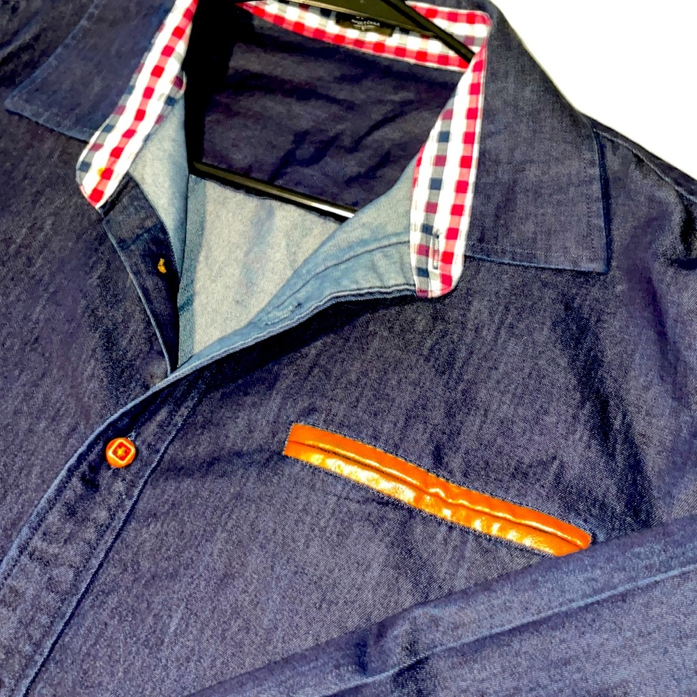 Large long sleeve denim blue men’s button up.